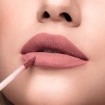 NIINA-SECRETS-BATOM-SKINNY-MATTE-ROSE-GARDENIA-5ml-v2_E54001_BOCA