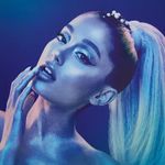 Cloud-2-0-Intense-Ariana-Grande-04