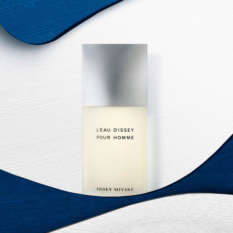 Kit Issey Miyake L'Eau d'Issey Masculino - Eau de Toilette 75ml + Shower Gel 50ml