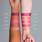 Iluminador Bruna Tavares BT Cushion Glow Rose 15g