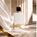 Perfume Feminino sem Álcool 90ml  Yves Saint Laurent Libre L'Eau Nue Parfum de Peau