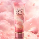 Body Lotion 236ml - Victoria's Secret Velvet Petals Daydream
